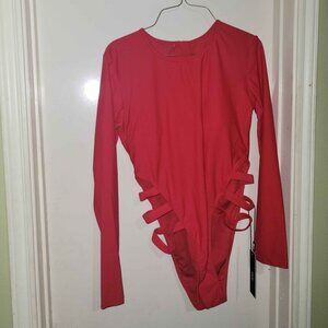 Fashion Nova Swimsuit in Vibrant Red in XL